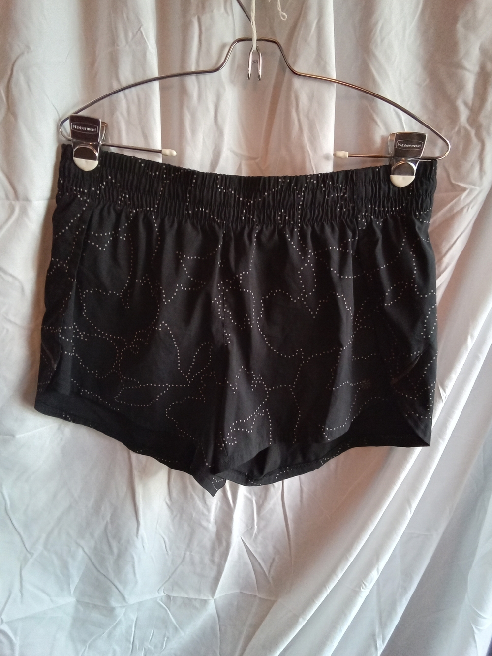 Athleta Black Athletic Shorts with Subtle Dot Pattern M